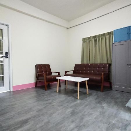左町小鎮民宿 Zuozhen Exterior foto